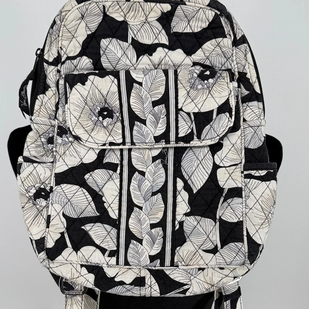 Vera Bradley stylish floral